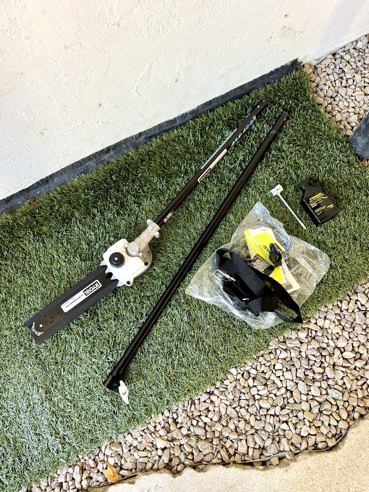 RYOBI Expand-It 10 in. Universal Pole Saw Attachment RYPRN33VNM