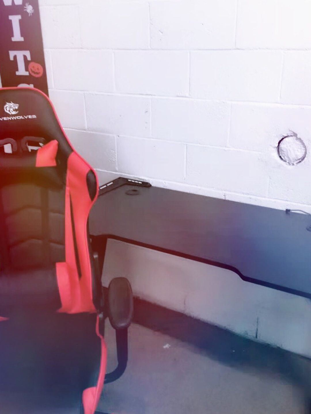 Brand New Gaming Chair And Table