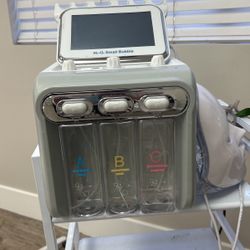Like New Hydrodermabrasion /microdermabrasion Machine