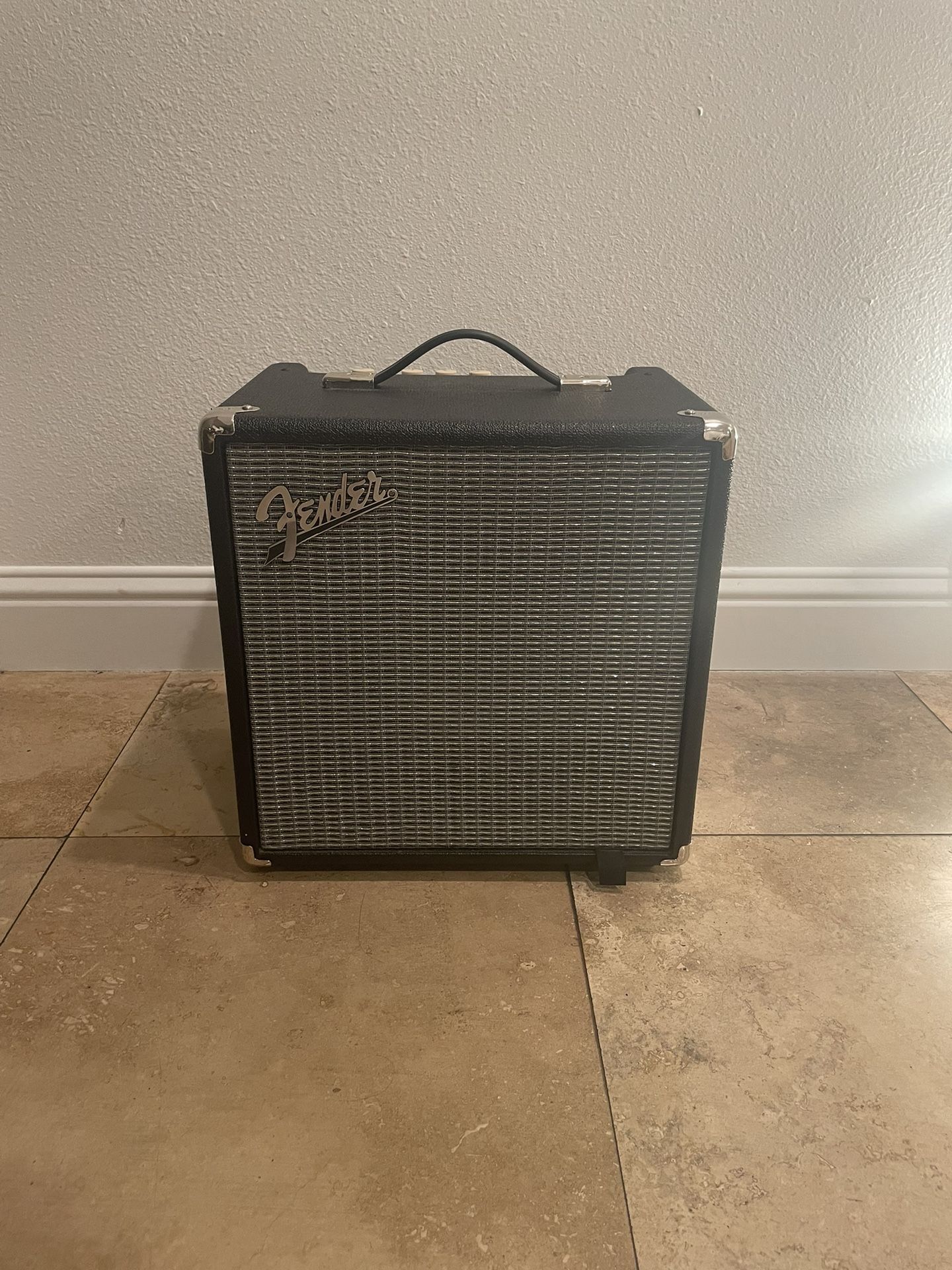 Fender Rumble 25 1 x 8-inch 25-watt Bass Combo Amp