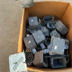 Single gang electrical box