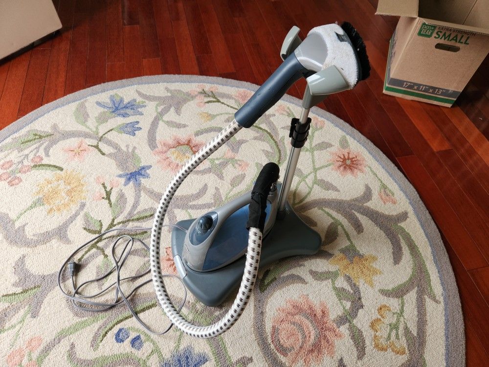 Shark Garment/Clothing Steamer