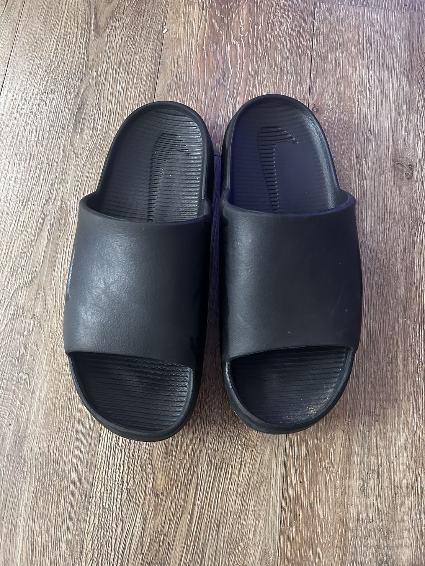 Nike Slides 