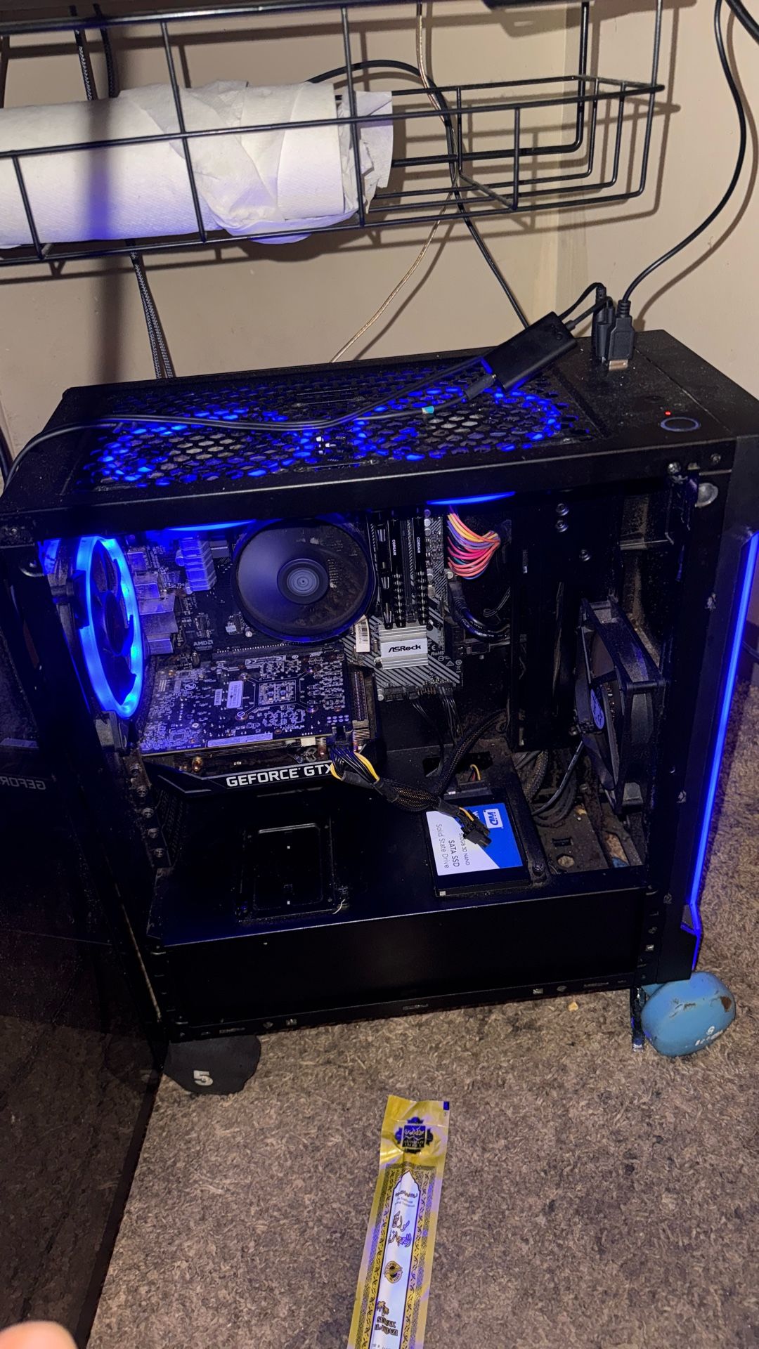 Full Gaming Setup GeForce GTX 1660 Ti AMD Ryzen 5 core processor