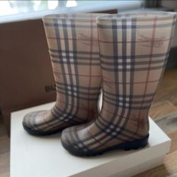 Burberry Nova Check Rain Boots