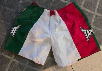 Mens Tapout MMA Shorts, Mexico, Size 42