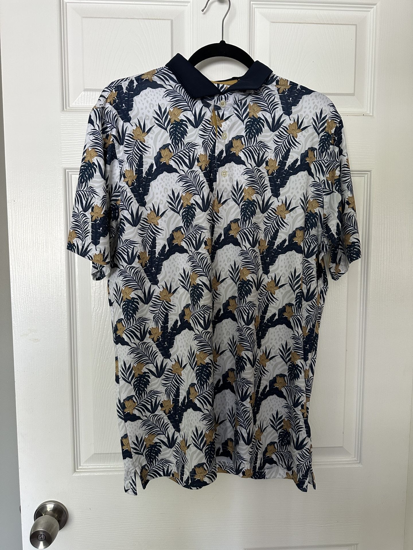 NWT PUMA MATTR Tropic Polo Size Medium