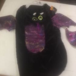 Bat Dog Costume Available 2 1 Large Size And 1 XXL $10 Each
