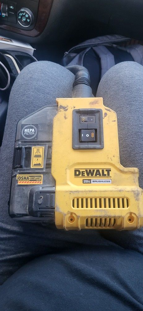 Dewalt Dust Extraction Vacuum