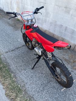 125cc Dirtbike  Reaches 55-60mph (Trades✅)