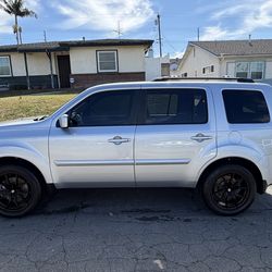 2014 Honda Pilot EXL -  Low Miles