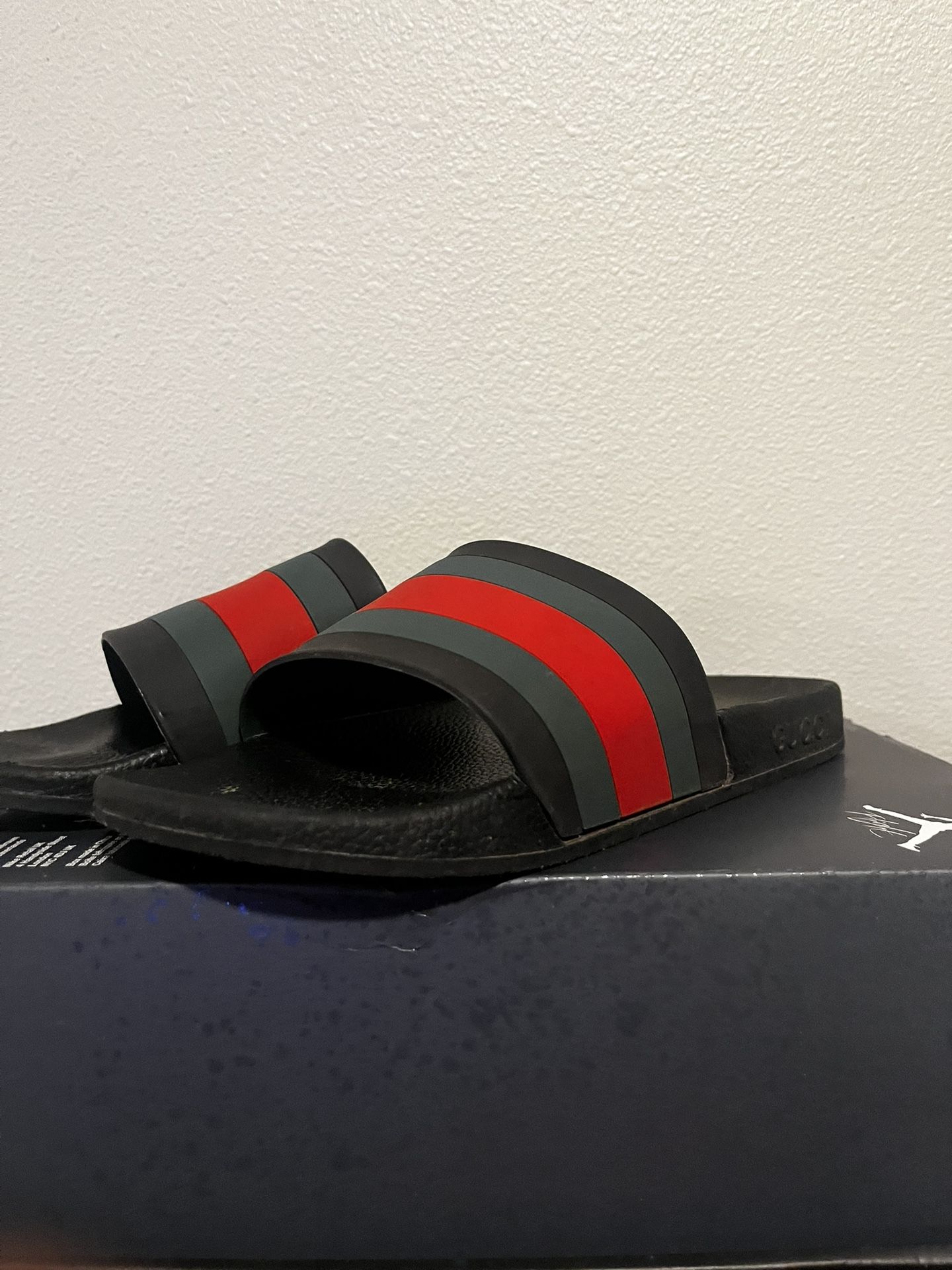 slides (Slightly Worn)