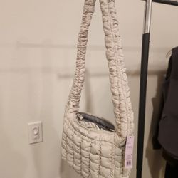 New With Tags! Wild Fable Cream Colored Puffer Shoulder Bag