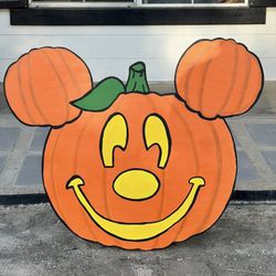 1 LEFT- 🎃 Hand-Painted Mickey Pumpkin Lawn Sign ($135)