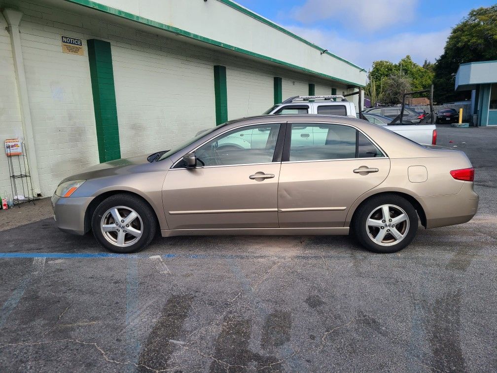 2005 Honda Accord