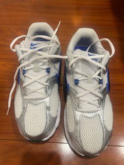 Nike MENS V5 RNR SNEAKER (sz 10)