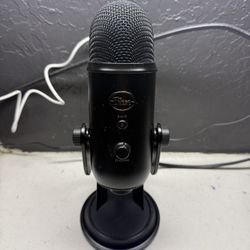 Yeti microphone 
