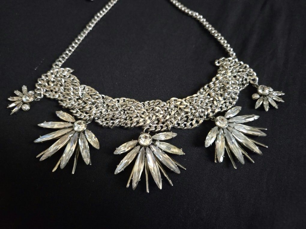 Vtg Henri Bendel Crystal & Silver Tone Choker Necklace High Neck 16"-19" Long