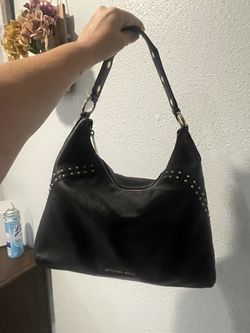 Womenās MK Hobo
