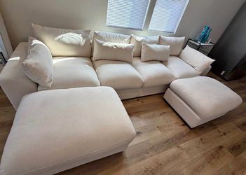 Large Cream U-Shape Sectional Sofa with Chaise