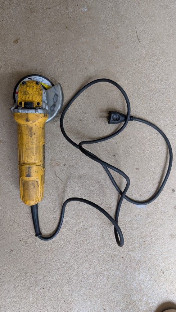 DeWalt 4 1/2" Angle Grinder