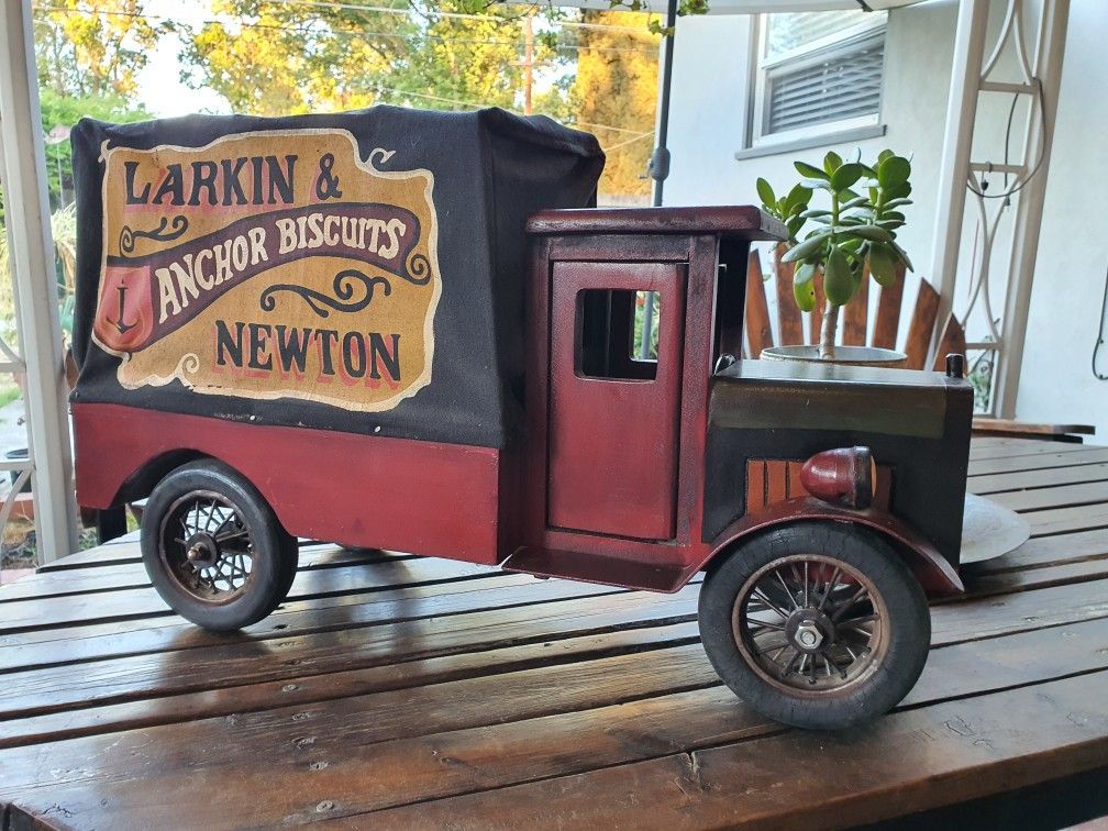 1920's Jones & Co. Larkin & Newton Anchor Biscuits Advertising
