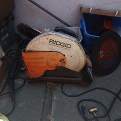 Ridgid Miter Saw With Disks And A Heat Gun