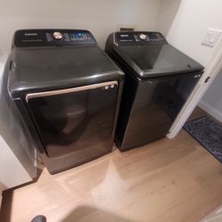 Samsung washer and electric dryer
