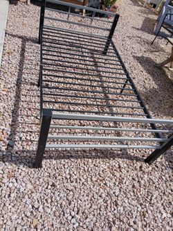 Bed Twin Frem Good condition