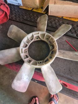 Toyota OE Fan