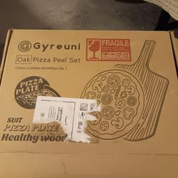 Gyreuni Stone Pizza Set- Brand New