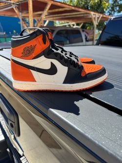 Air Jordan 1 High Shattered Backboard Sneakers size 9