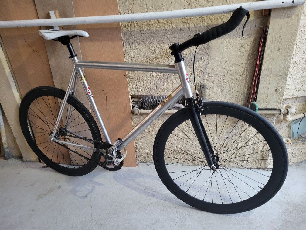 Tall Riders Fixie