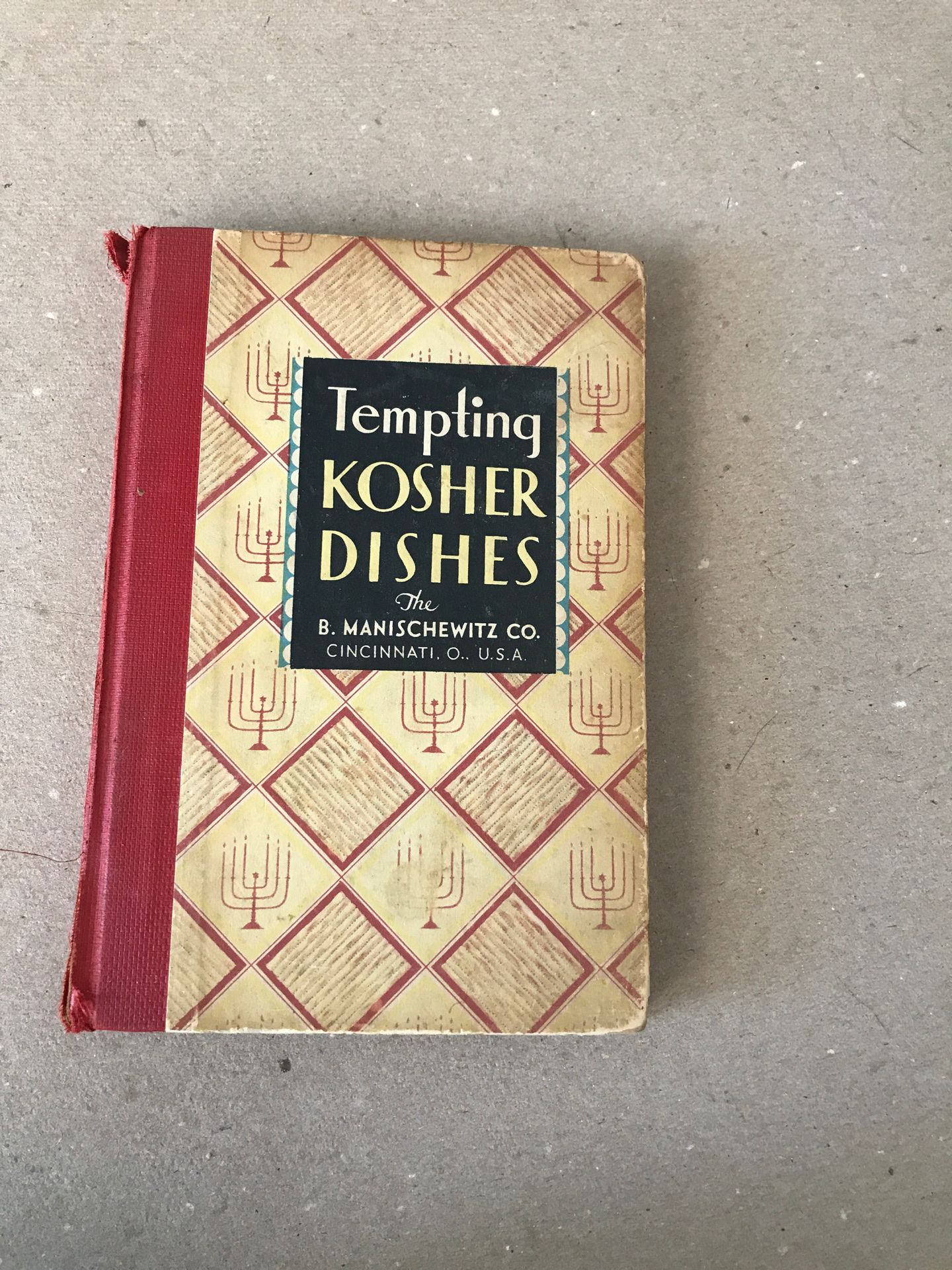 Vintage kosher cookbook English and Yiddish