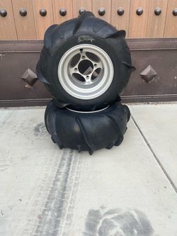 Yamaha paddle tires