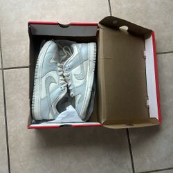 Nike dunk 8.5