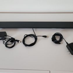 Indoor amplified HDTV antenna.
Location: SW Cape Coral, near Farmer Joe's. 

The GE 33691 is an indoor, amplified HDTV antenna featuring a 22-inch "Pr