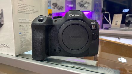 Canon R6 II open box