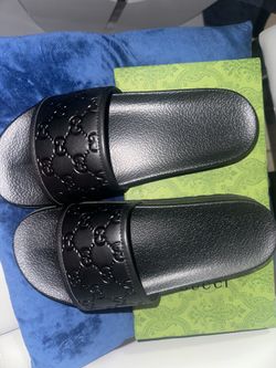 8.5/9 men’s Gucci black slide