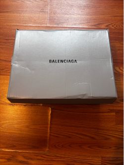 Balenciga runners