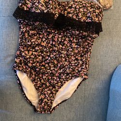 Women’s Swimsuit 🩱