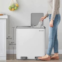 Trash Can, 2 x 8 Gallon (2 x 30 L) Garbage Can for Kitchen, with 15 Trash Bags, 2 Compartments, Plastic Inner Buckets and Hinged Lids, Air
