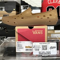 Men Vans Trek Slip-On ‘Light Gum’ (Size 9)