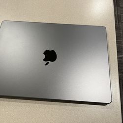 MacBook Pro 14 inch