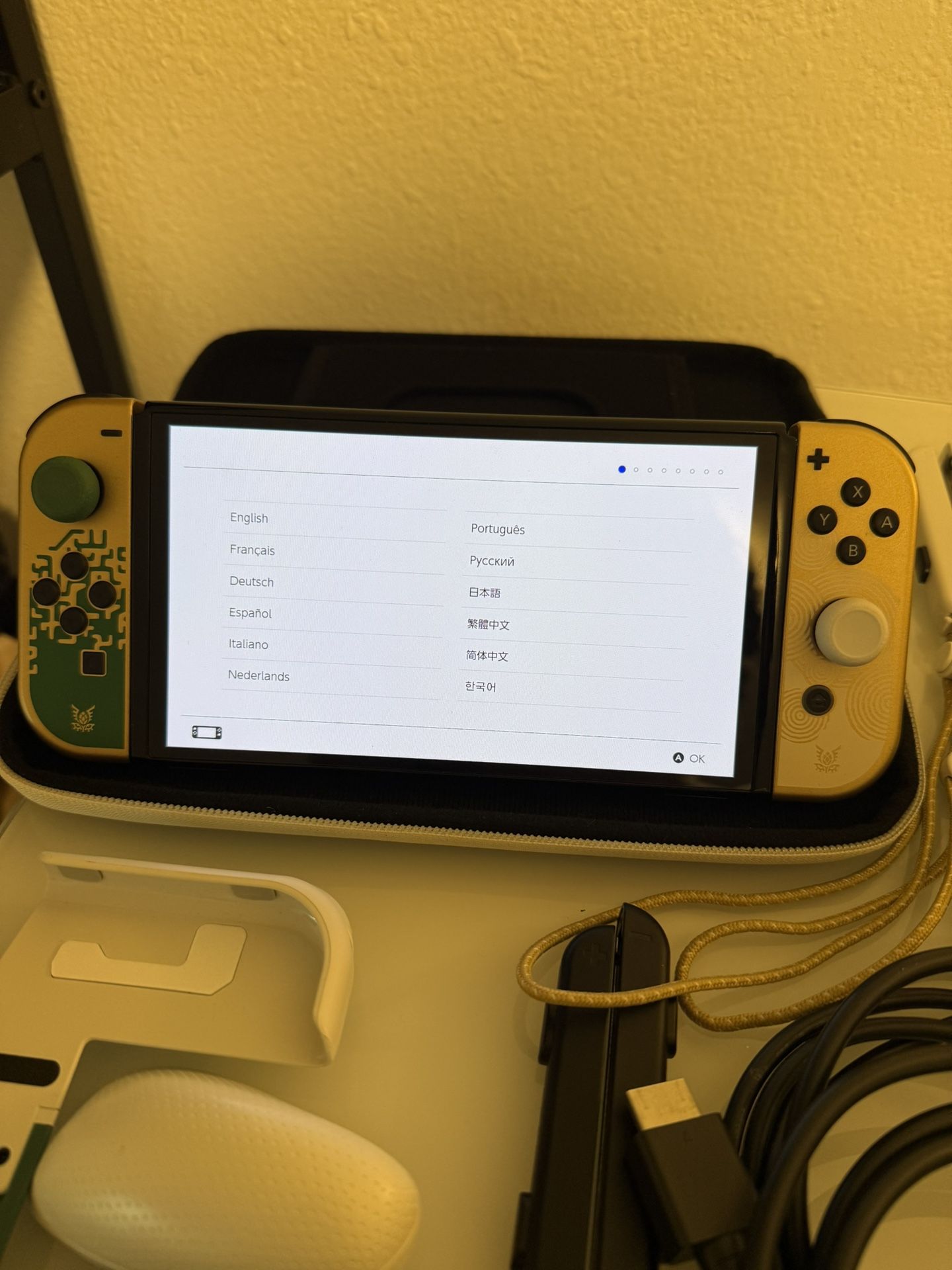 Nintendo Switch OLED Zelda TOTK Ltd. Edition