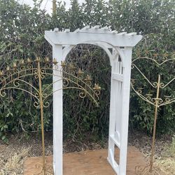 Wooden Arbor