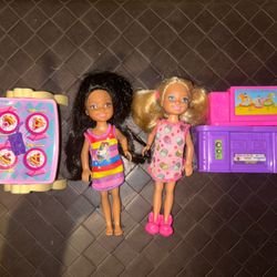 Barbie Kid Sleepover Doll Set