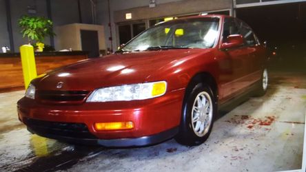 1995 Honda Accord EX 4dr Sedan