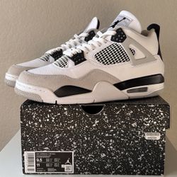 Nike Air Jordan 4s Military Black