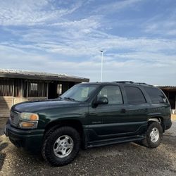 2003 GMC Denali Part Out 